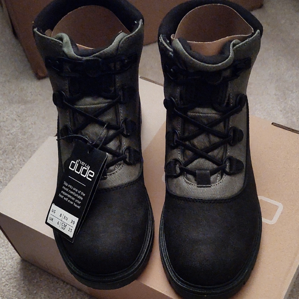 Hey Dude Two-Tone Ankle Boots